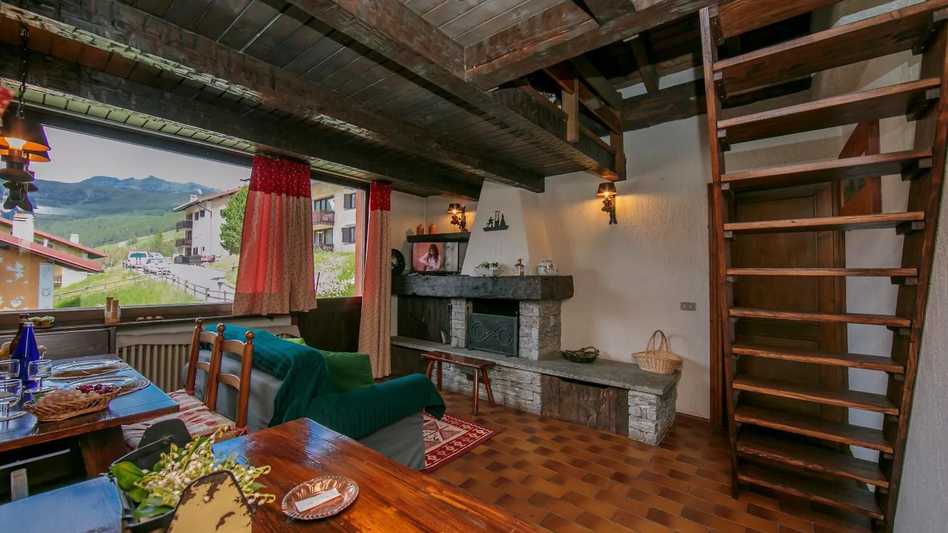 Arianna - Happy Rentals Livigno Apartment
